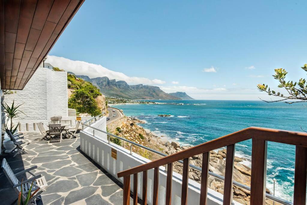 Bantry Bay Home With Atlantic Ocean Views Cape Town Bagian luar foto