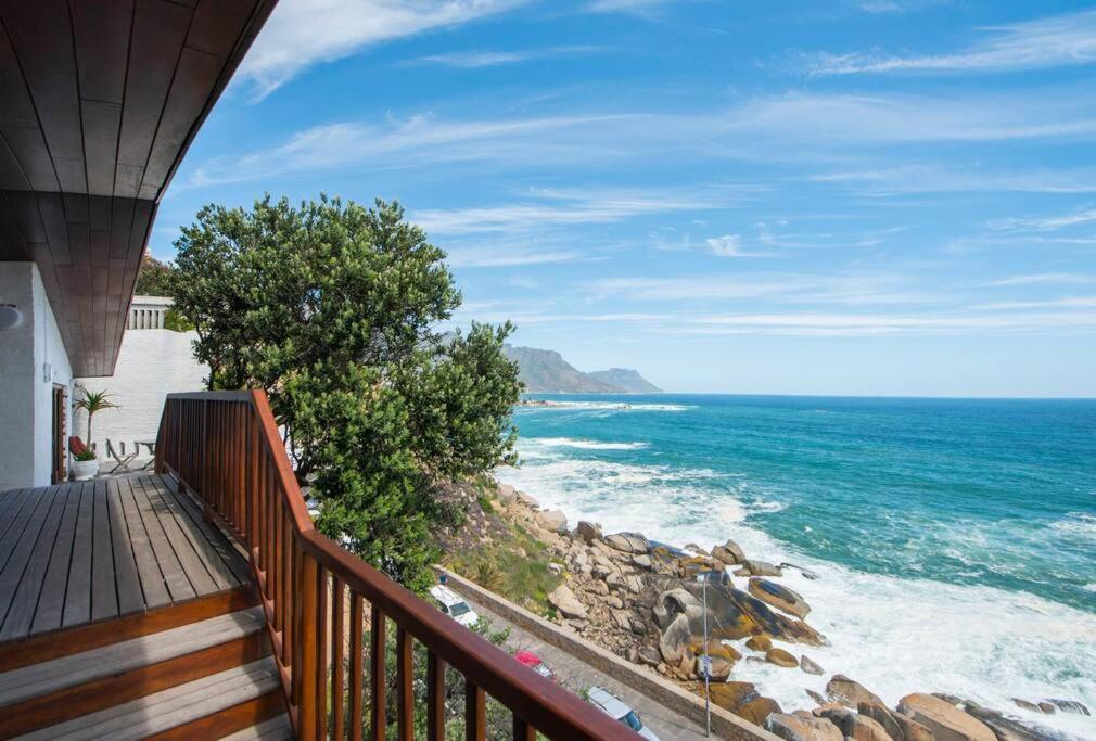 Bantry Bay Home With Atlantic Ocean Views Cape Town Bagian luar foto